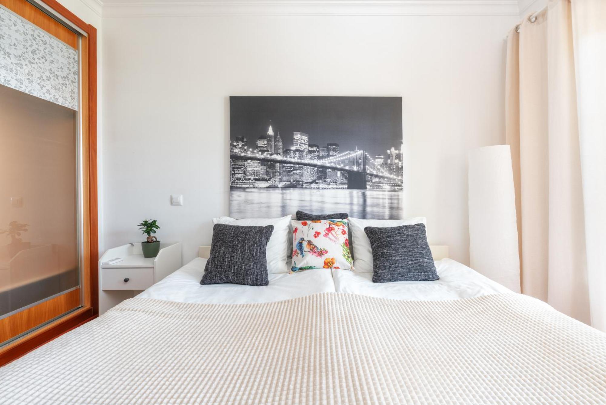 Appartement Homes With Cozy Terrace & 2 Swimming Pools Near The Heart